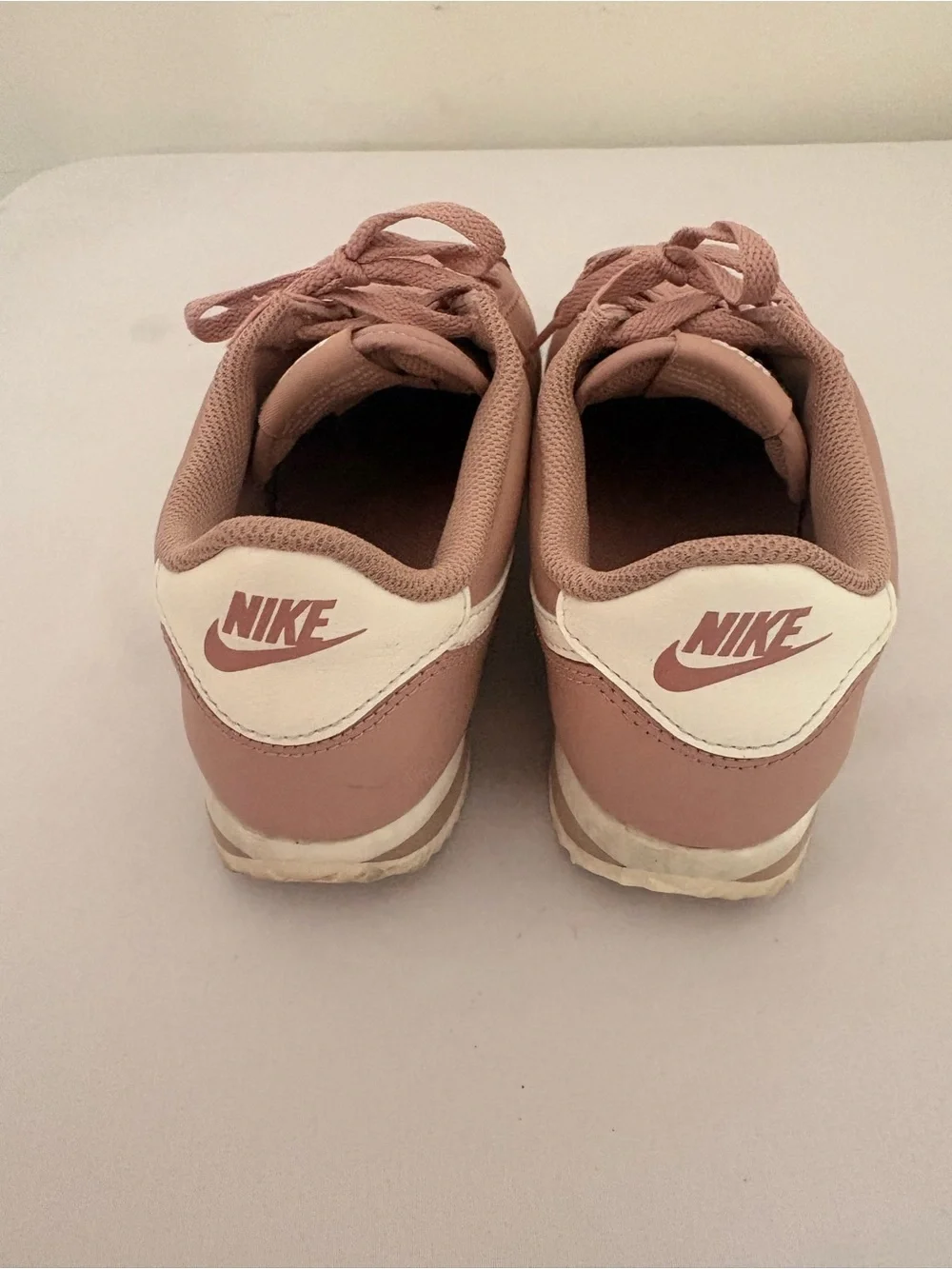 Nike comfort lace